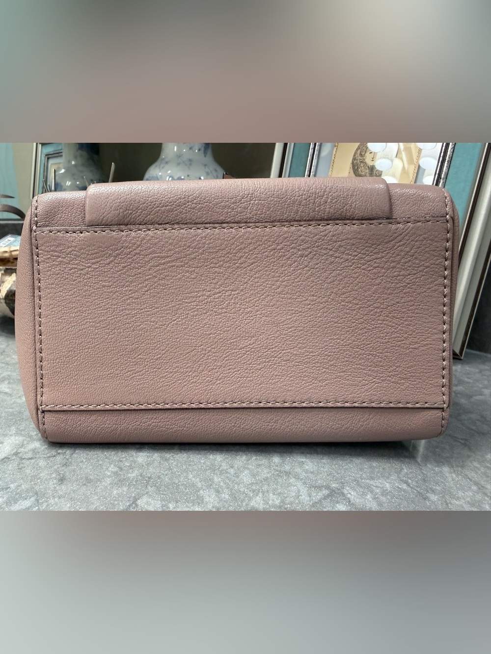 KATE SPADE Finlee Randall Street like new - Picture 5 of 14